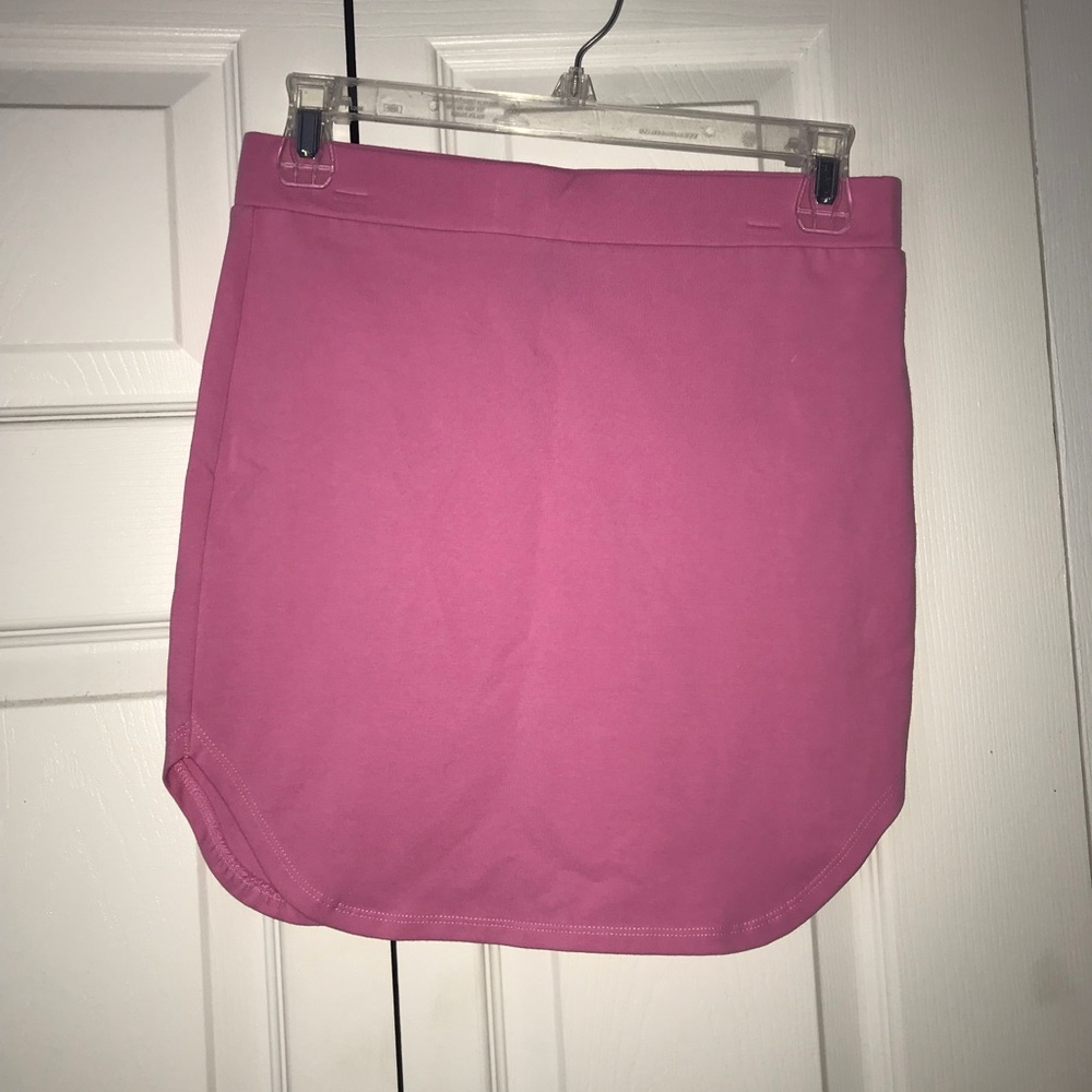 FOREVER 21 Juniors Mini Skirt
